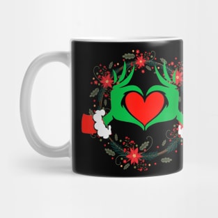 Funny Elf With Cute Heart Hands Style Christmas Costumes Mug